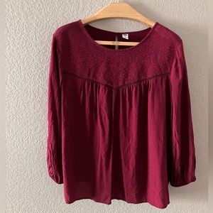 Embroidered maroon 3/4 sleeve blouse XL